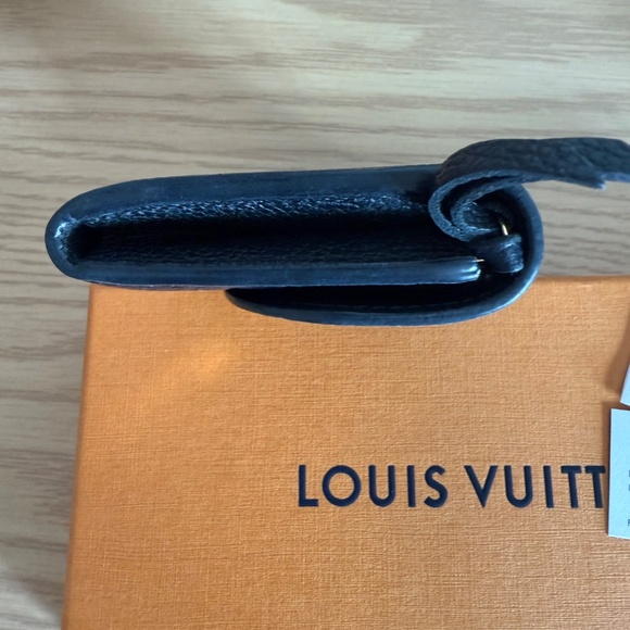 Louis Vuitton Rosalie Coin Purse Empreinte Leather Noir - Picture 7 of 11